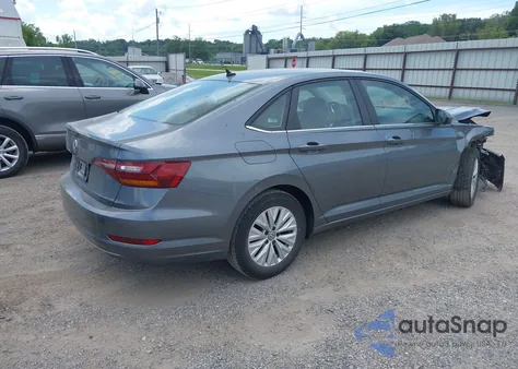 2019 Volkswagen Jetta 1.4T R-Line/1.4T S/1.4T Se from USA, damaged, VIN 3VWC57BU2KM210443